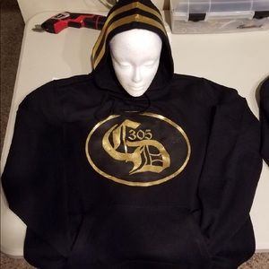 Customize Hoodies & sweat pants